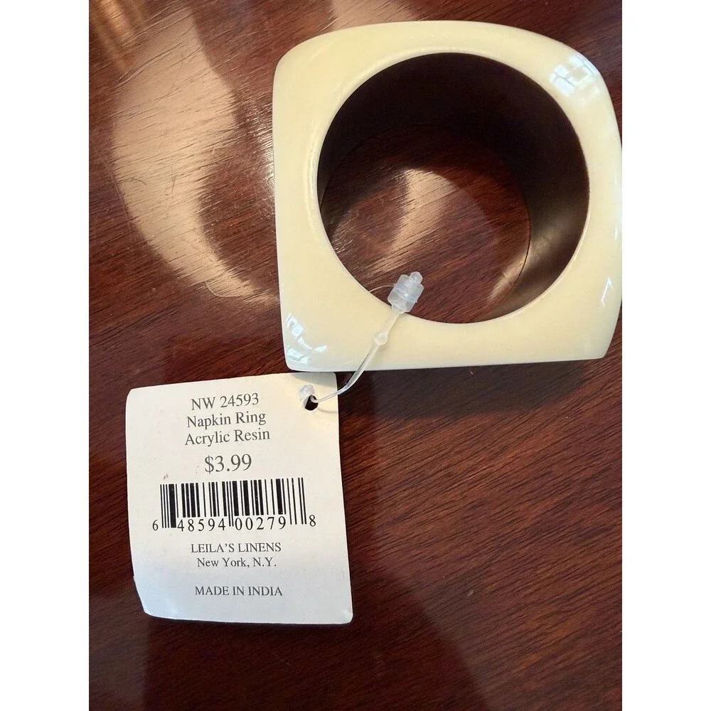 Leilas Linens Cream Colored Napkin Rings Set of 8 Rings with Tags